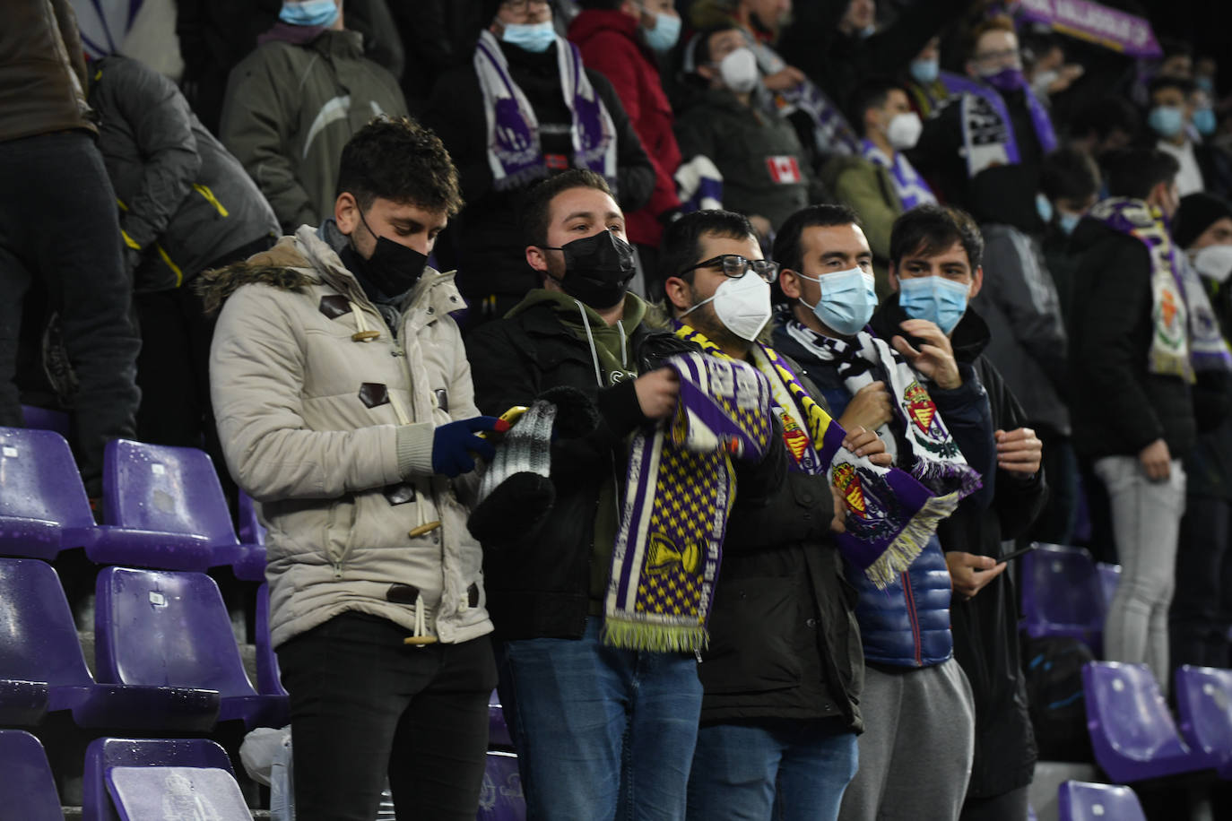 Fotos: Búscate en la grada en el Real Valladolid-Betis