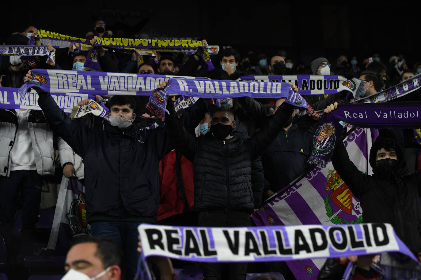 Fotos: Búscate en la grada en el Real Valladolid-Betis