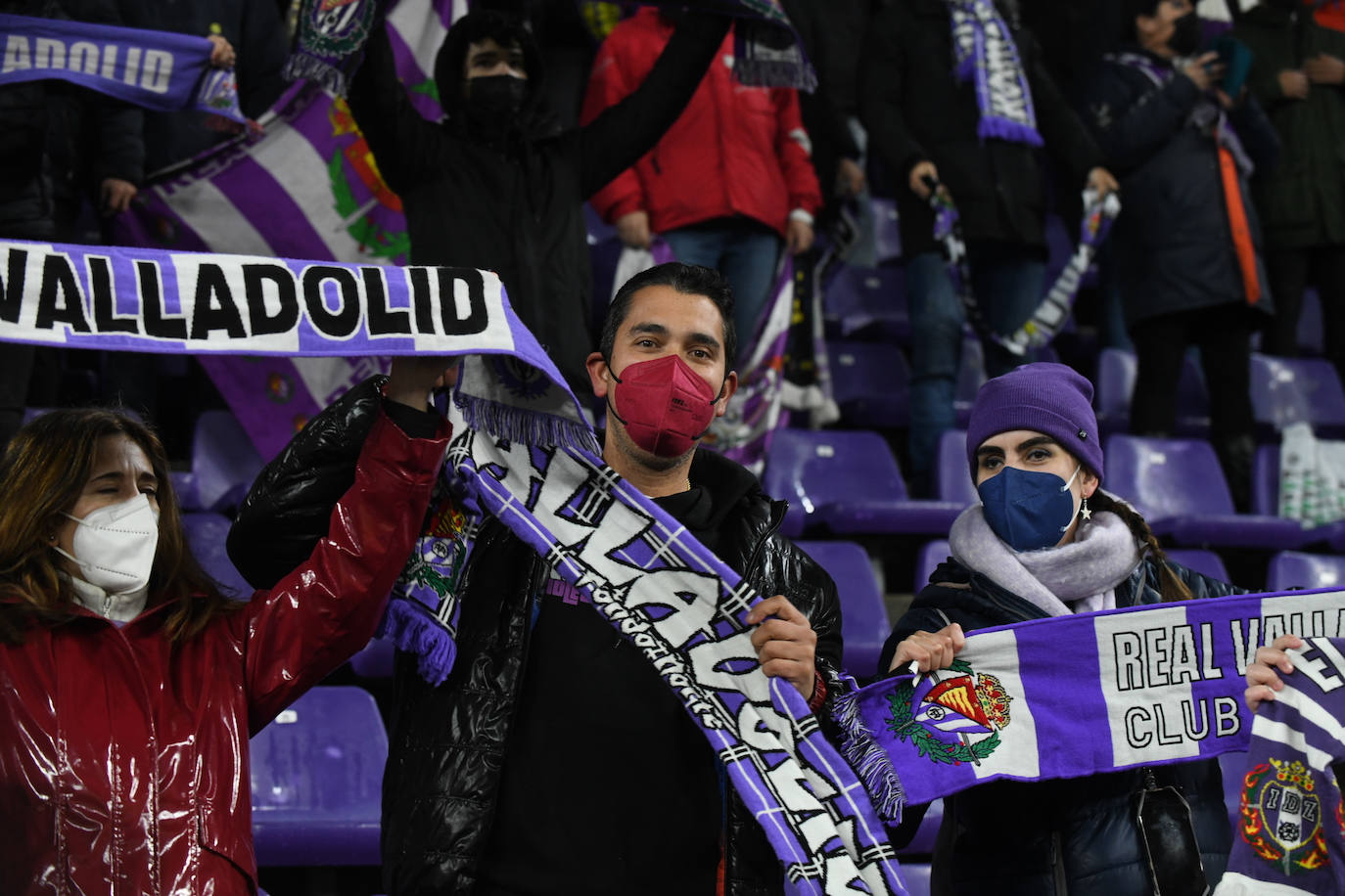 Fotos: Búscate en la grada en el Real Valladolid-Betis