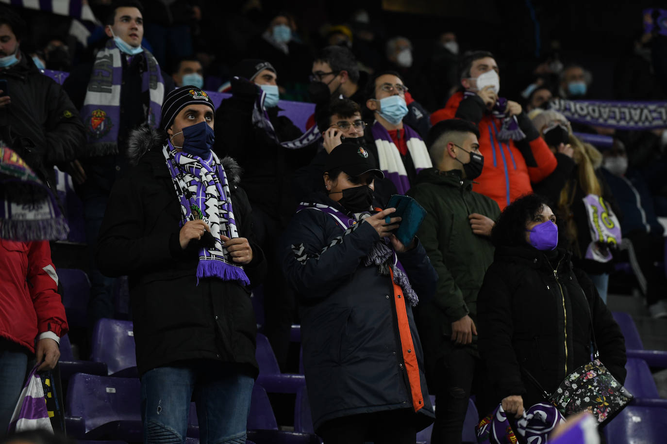 Fotos: Búscate en la grada en el Real Valladolid-Betis