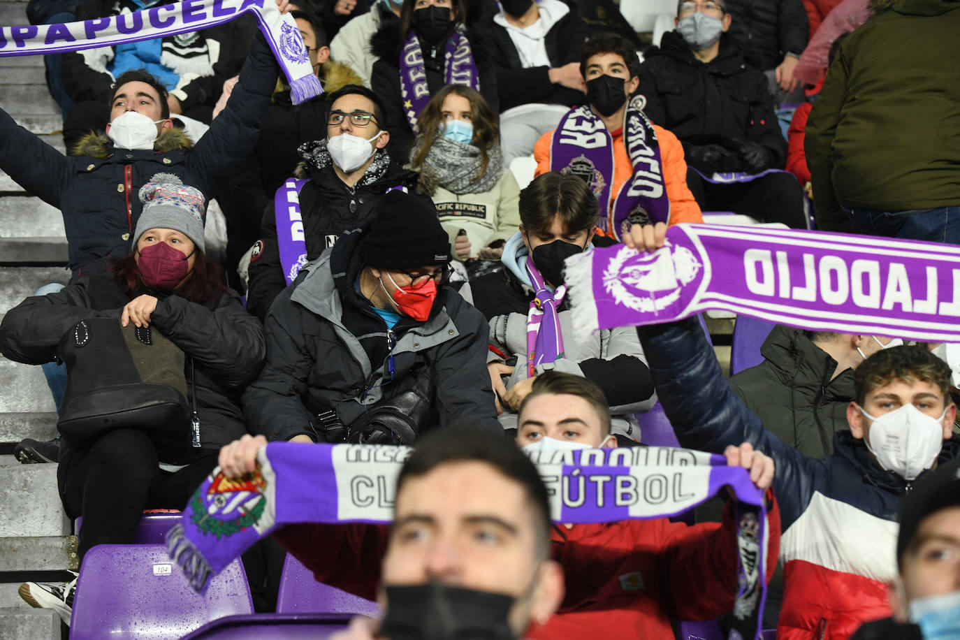 Fotos: Búscate en la grada en el Real Valladolid-Betis