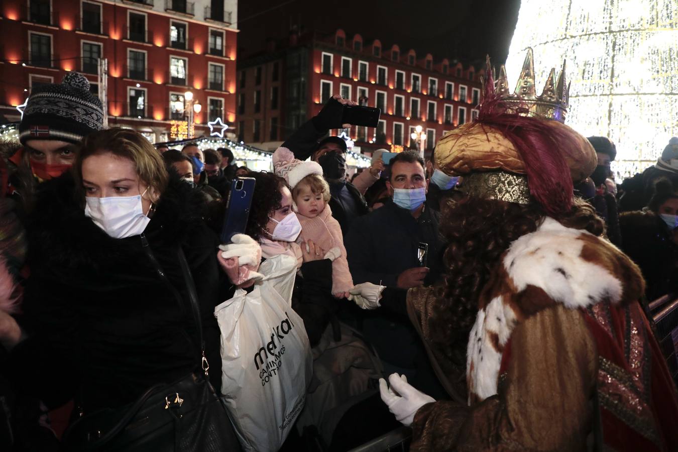 Fotos: Cabalgata de los Reyes Magos en Valladolid (2/2)