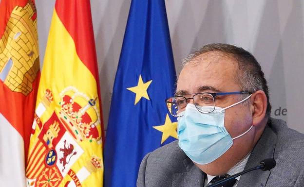 El consejero de Sanidad, Alejandro Vázquez, durante la rueda de prensa tras el Consejo de Gobierno. 