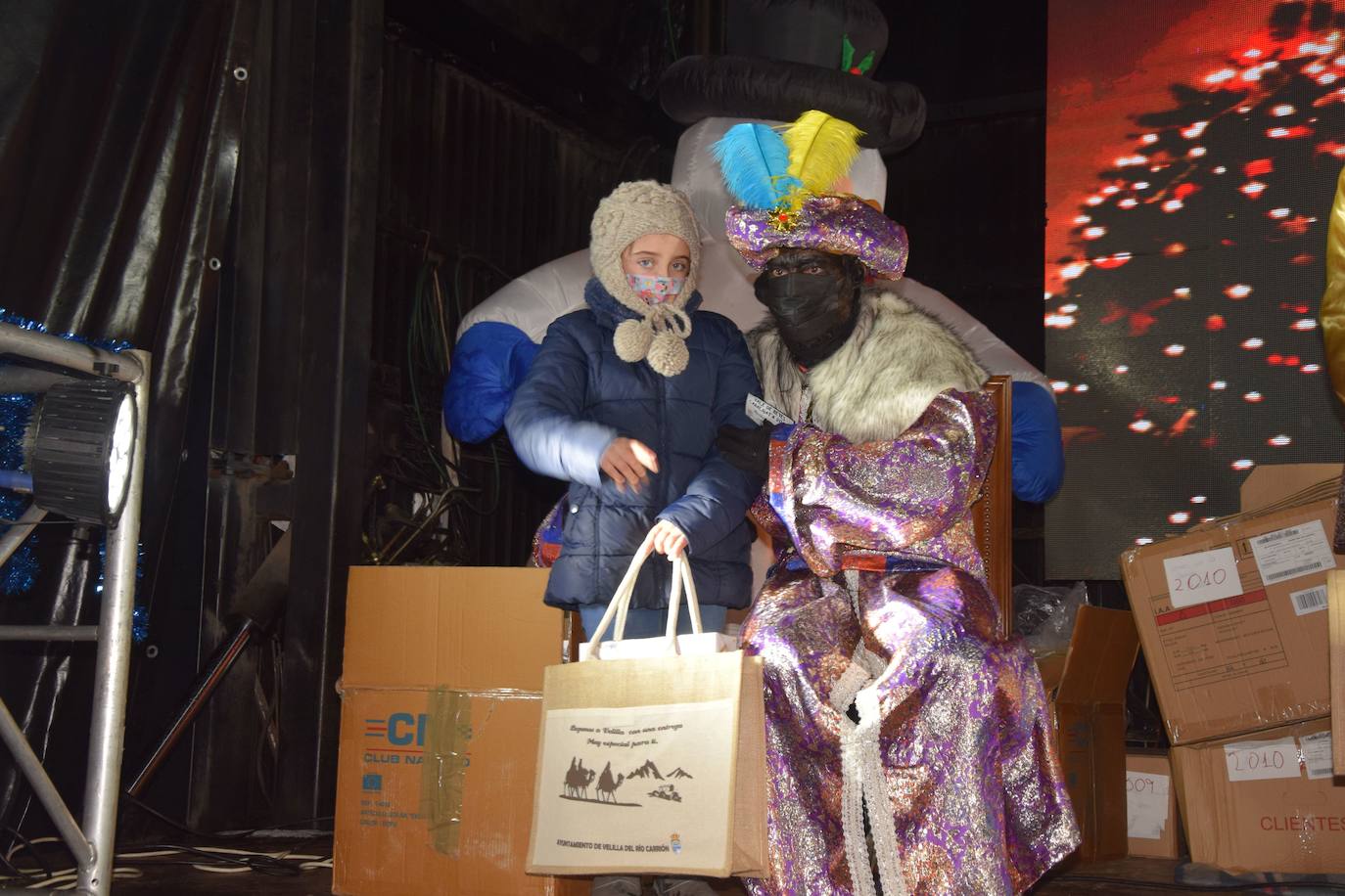 Fotos: Recepción de los Reyes Magos en Velilla