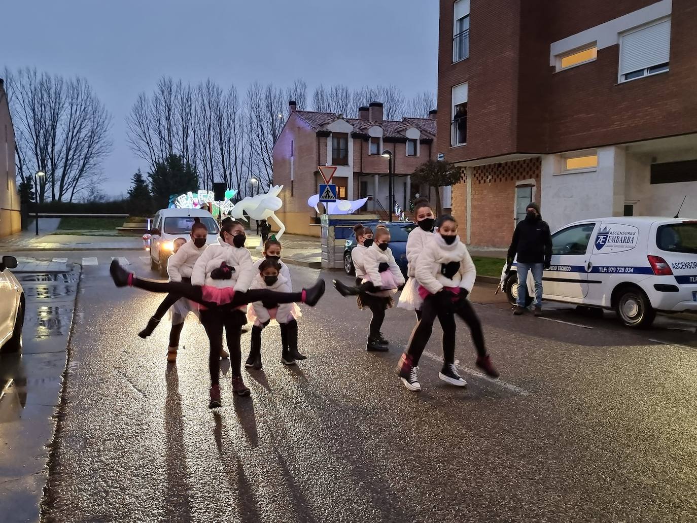Fotos: Los Magos de Oriente iluminan Villamuriel