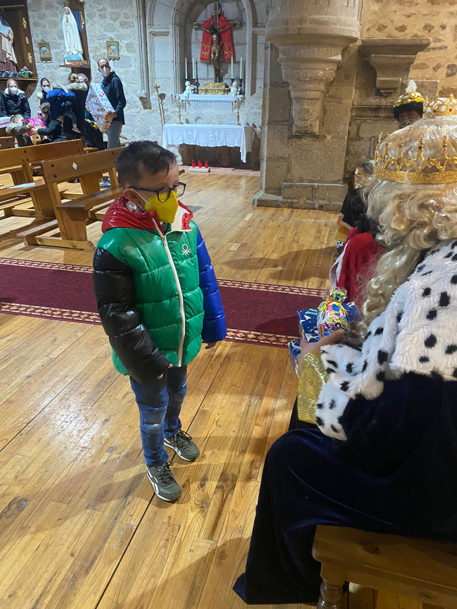 Desde la Residencia de la Diputación hasta el Hospital de Salamanca. Antes de recorrer la capital del Tormes, Melchor, Gaspar y Baltasar visitaron la provincia para cumplir los deseos de los mayores y los pequeños  