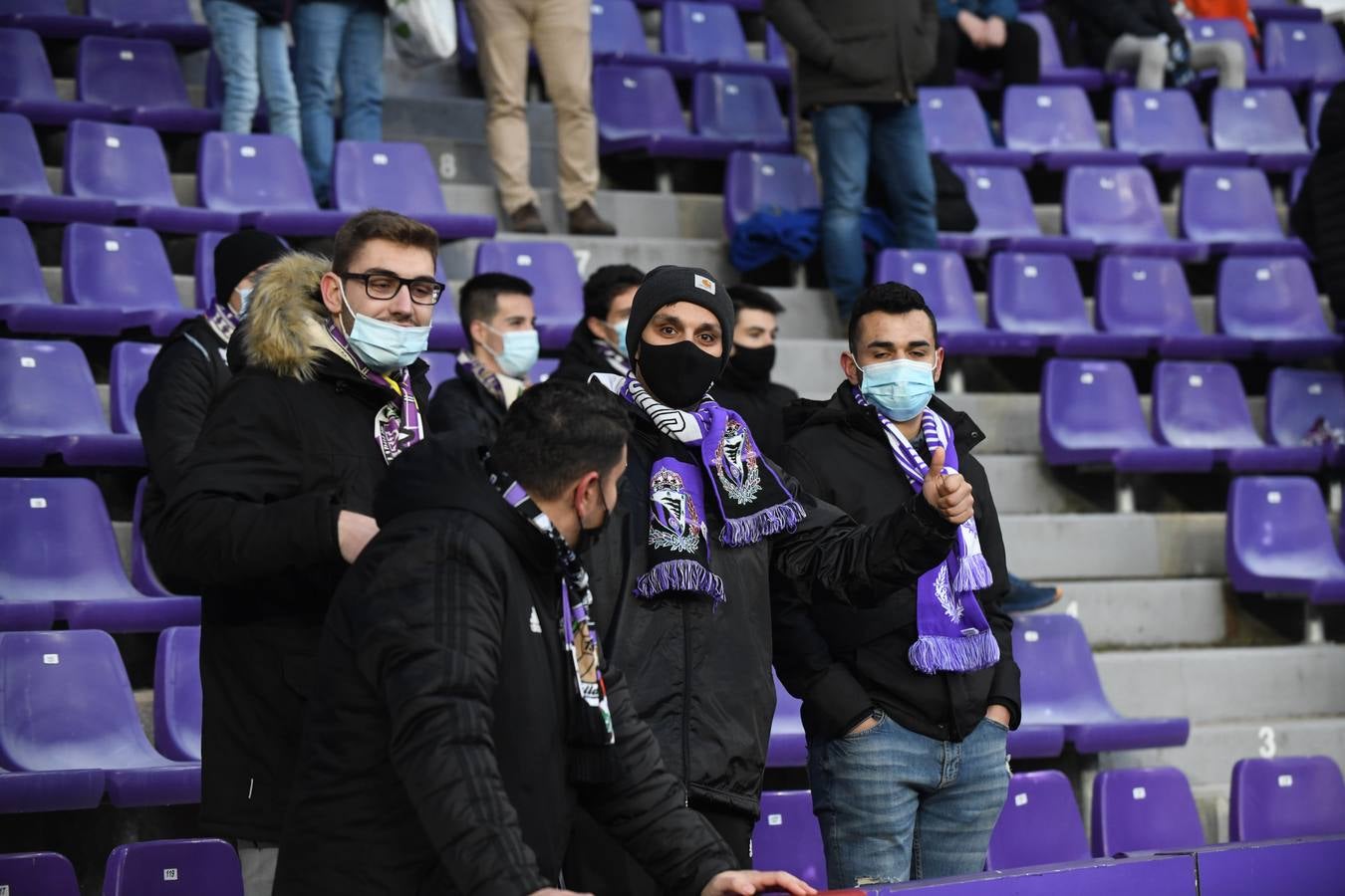 Fotos: Búscate en la grada de Zorrilla (3/4)