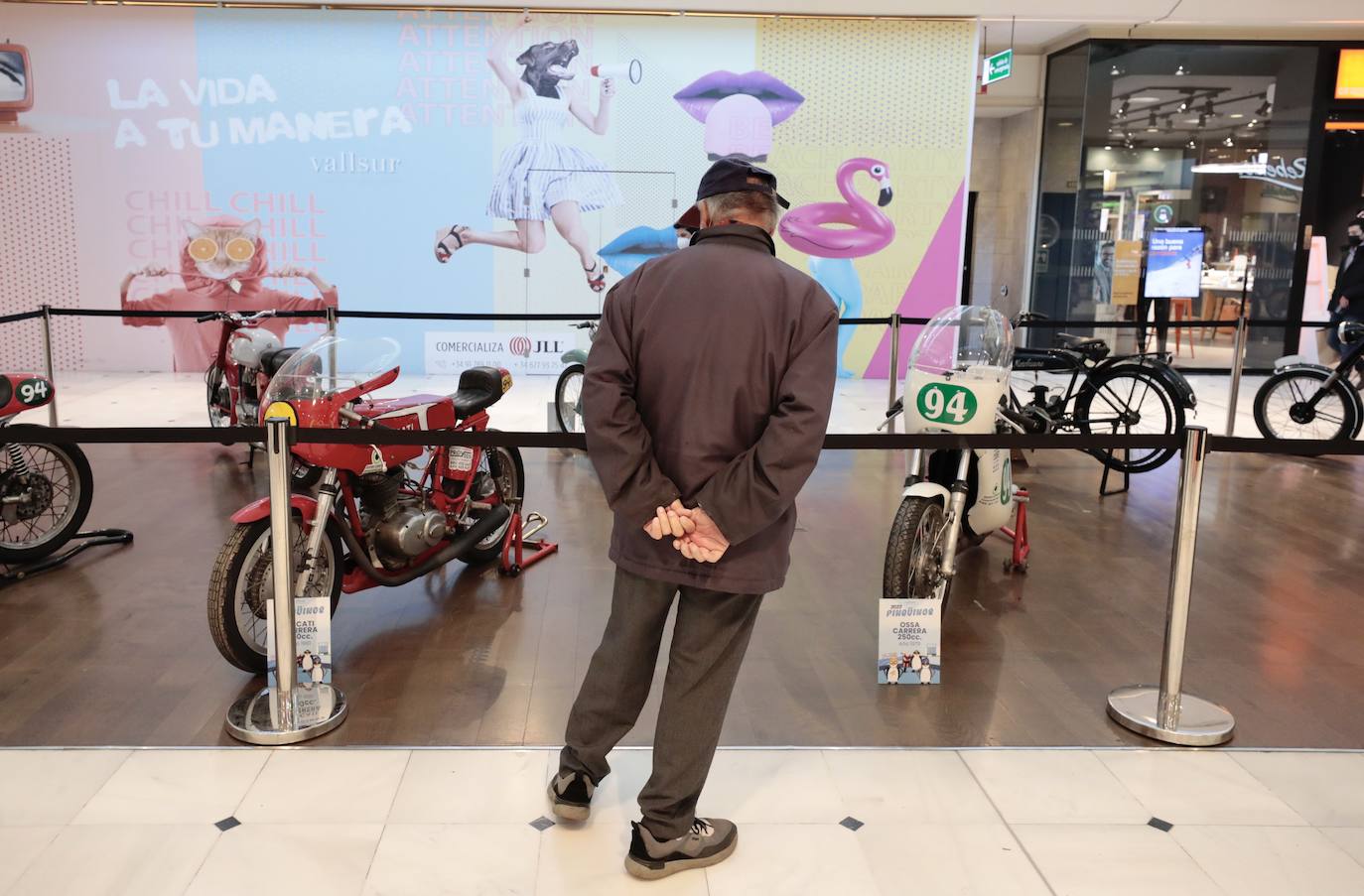 Fotos: Exposición de motos en el Centro Comercial Vallsur