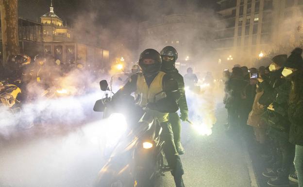 Galería. Desfile de antorchas en el Paseo de Zorrilla.