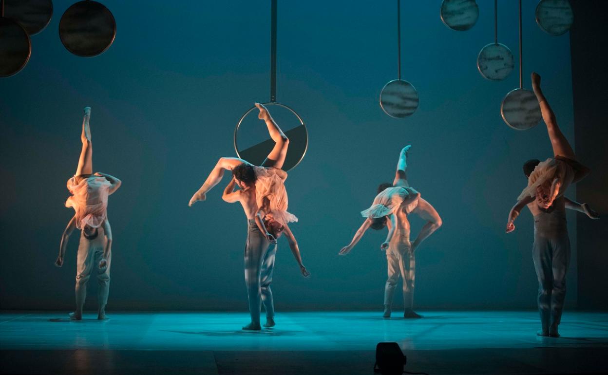 Espectáculo de danza «Tempus Fugit». 