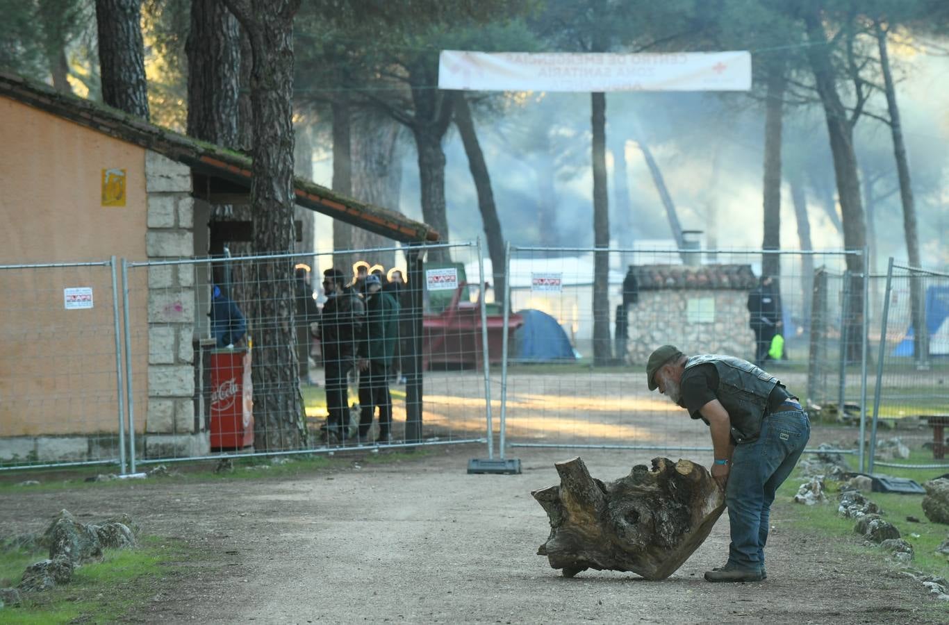 Fotos: Los Motauros encienden las hogueras