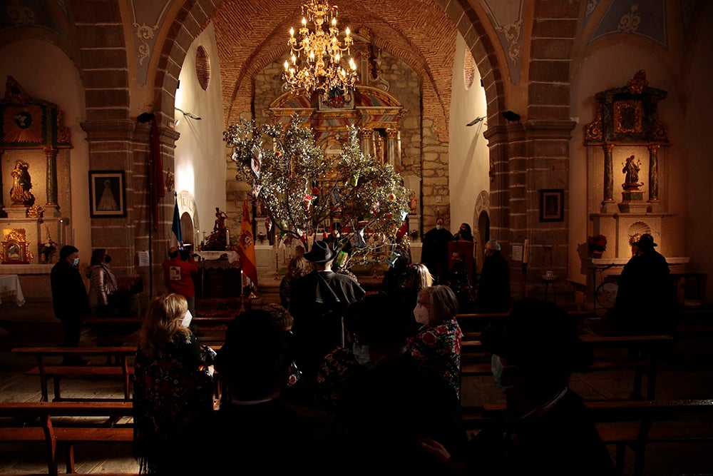 Fiesta patronal de San Sebastián en Sorihuela con procesión, misa y baile