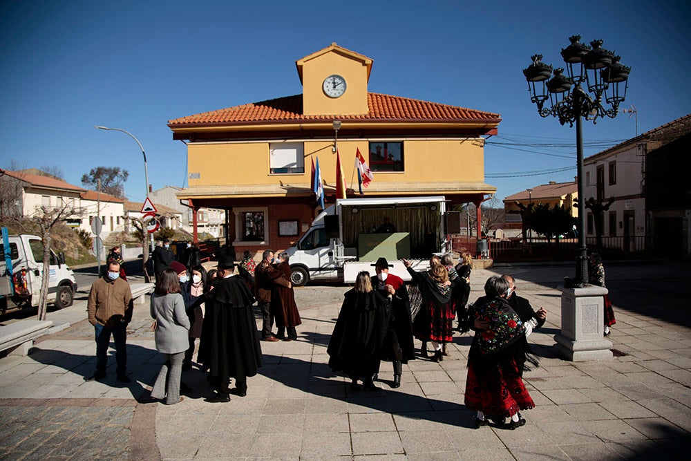 Fiesta patronal de San Sebastián en Sorihuela con procesión, misa y baile