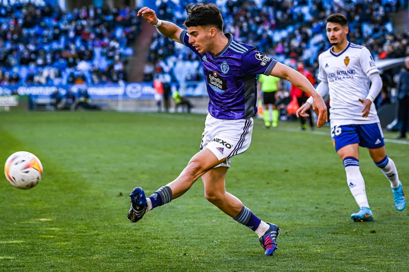 Partido entre el Real Zaragoza y el Real Valladolid, en La Romareda. 