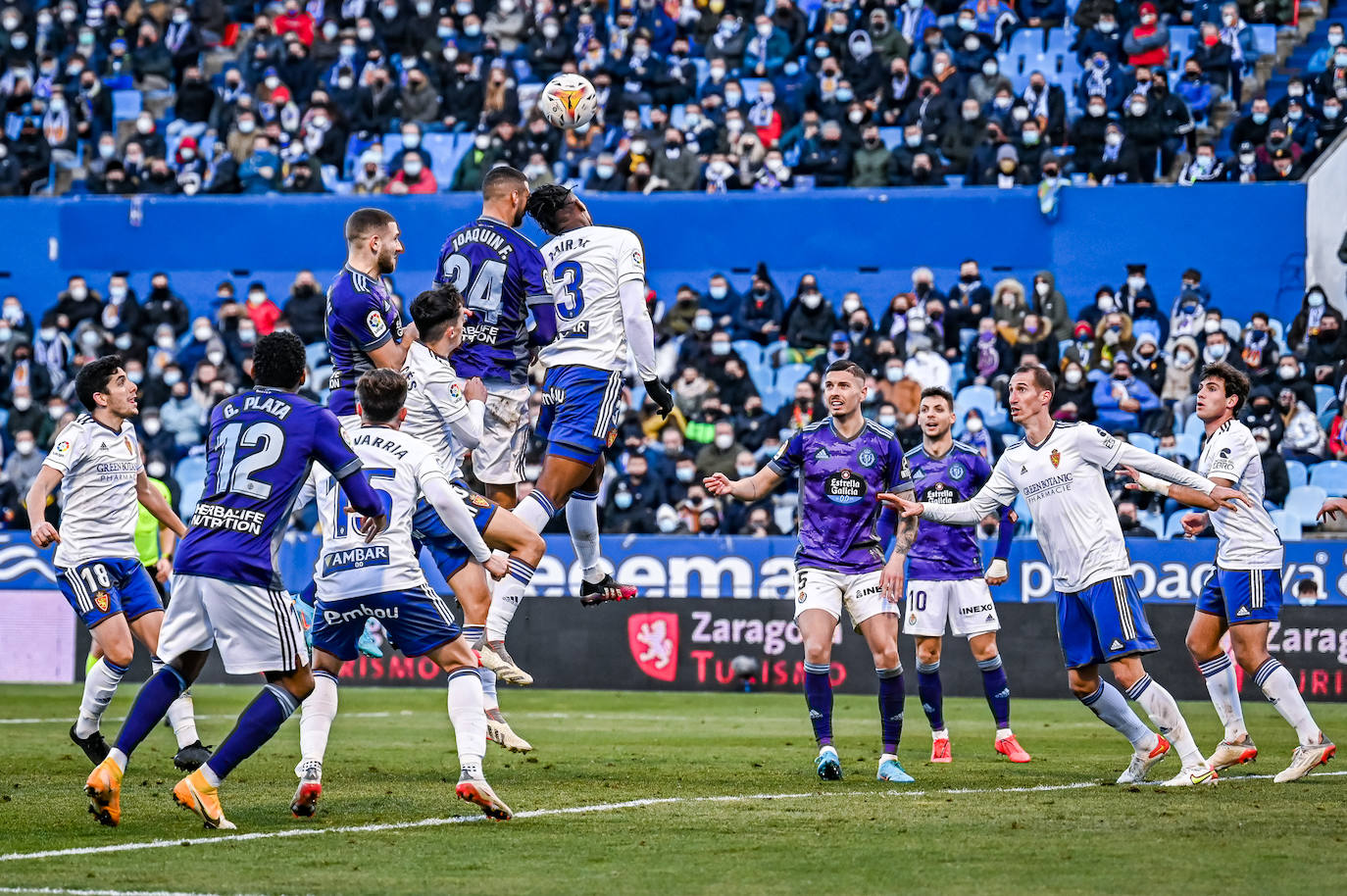 Partido entre el Real Zaragoza y el Real Valladolid, en La Romareda. 