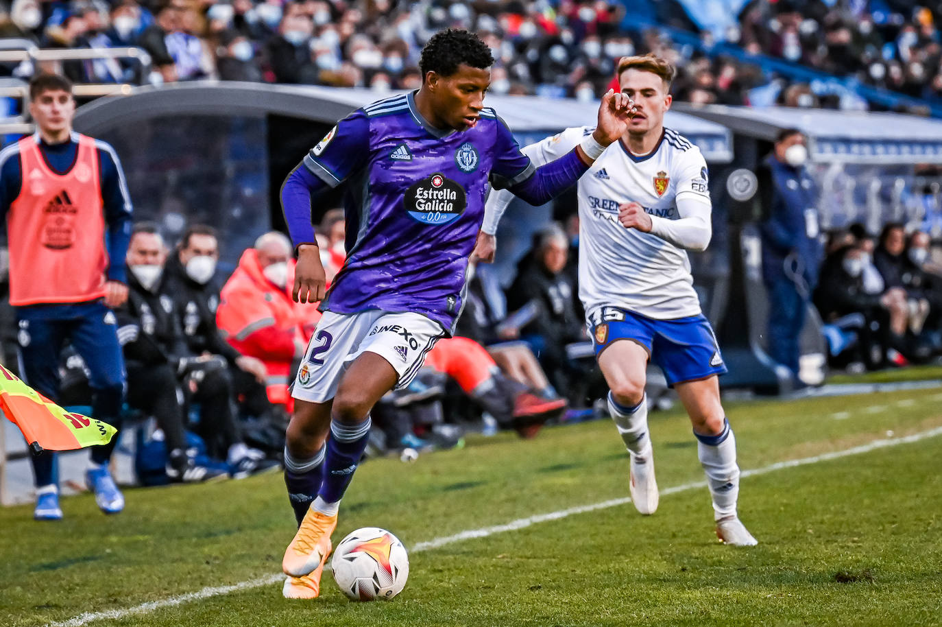 Partido entre el Real Zaragoza y el Real Valladolid, en La Romareda. 