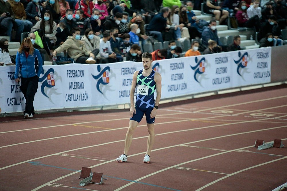 Bruno Hortelano, ilustres integrantes del 4x400, junto al salmantino Álvaro de Arriba, los grandes protagonistas de la tarde de atletismo en la Carlos Gil Pérez