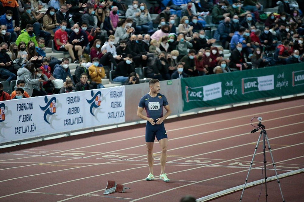 Bruno Hortelano, ilustres integrantes del 4x400, junto al salmantino Álvaro de Arriba, los grandes protagonistas de la tarde de atletismo en la Carlos Gil Pérez