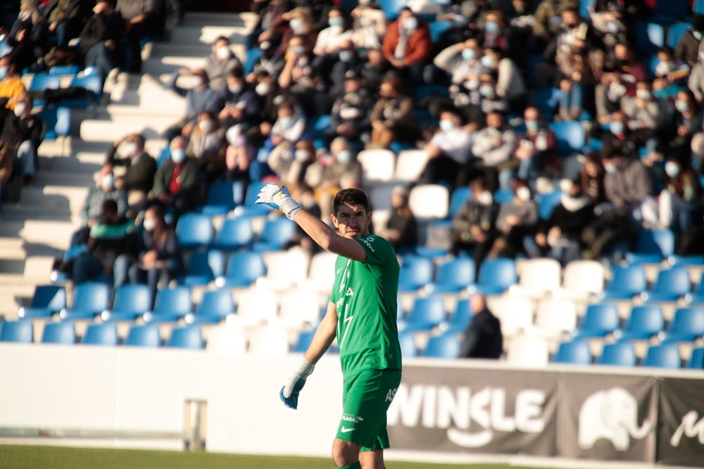 Espectacular remontada final de Unionistas ante el Rayo Majadahonda para volver al play-off (2-1)