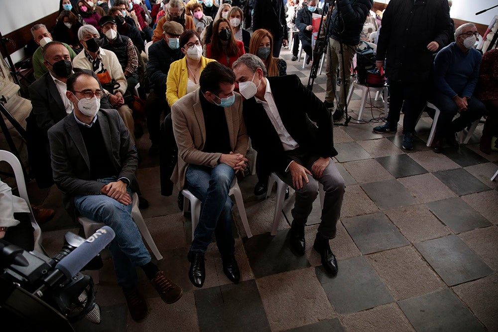 El candidato del PSOE a la Presidencia de la Junta ha visitado Salamanca junto a José Luis Rodríguez Zapatero y ha indicado que aprobará un fondo de 163 millones para ayudar a autónomos y empresas, y creará un instituto financiero público