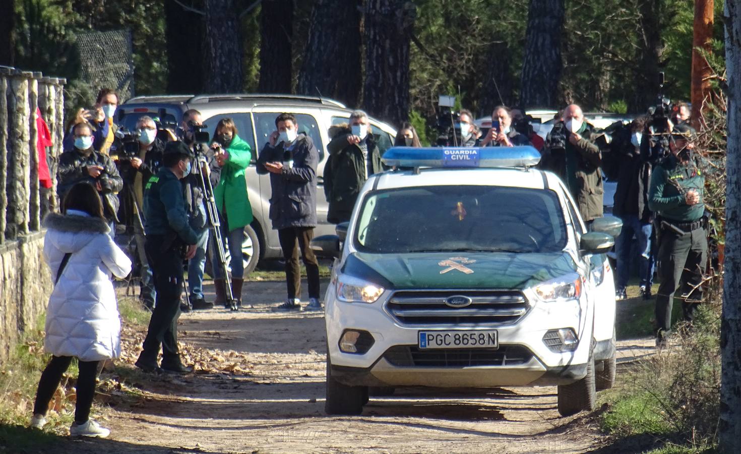 Fotos: Los buzos inician en el Duero la búsqueda de la joven Esther López, desaparecida en Traspinedo