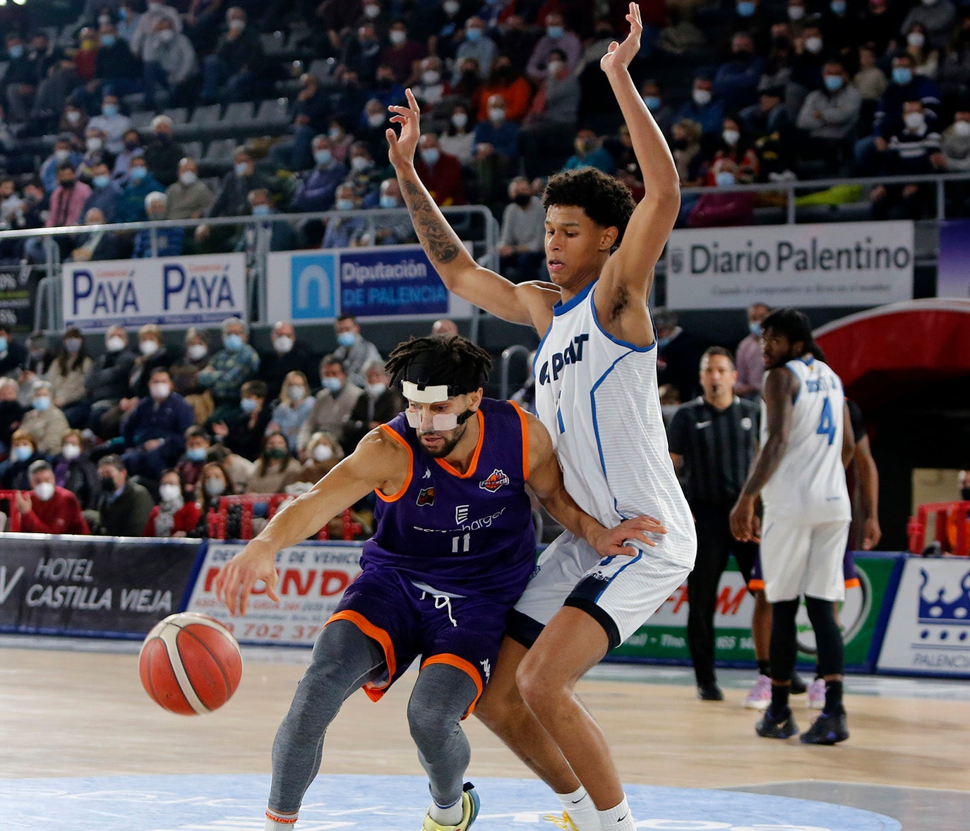 EasyCharger Palencia Baloncesto 74 - 83 C.B Prat