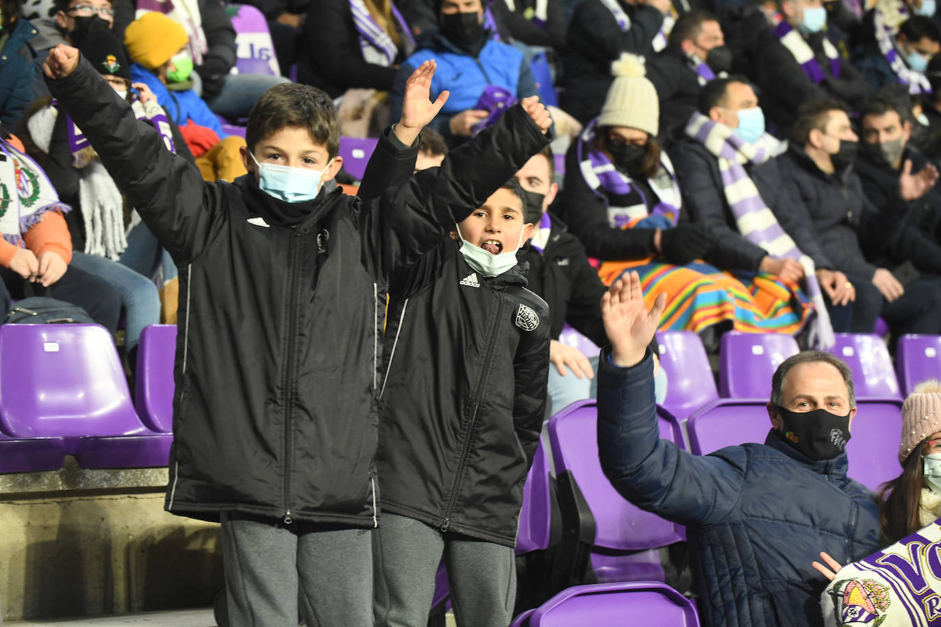 Fotos: Búscate en la grada del Real Valladolid-Sporting (1/4)