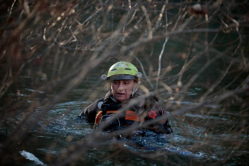 Los voluntarios de Asocación Desaparecidos prestan su apoyo en Traspinedo. 