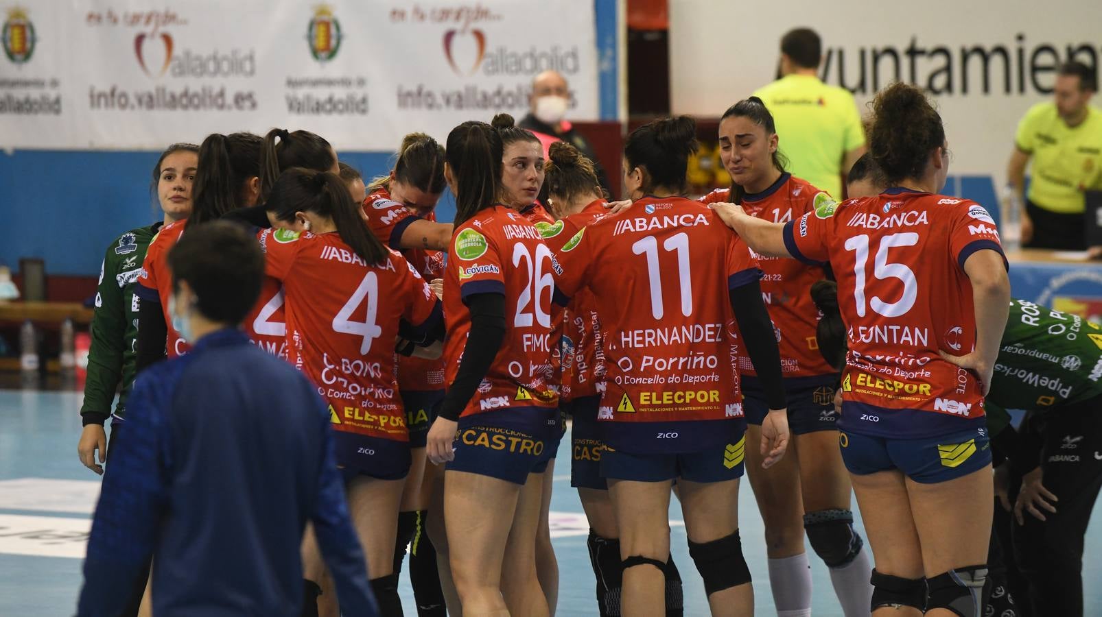 Fotos: El Caja Rural Aula estará en la fase final de la Copa de la Reina tras vencer al Porriño 30-22