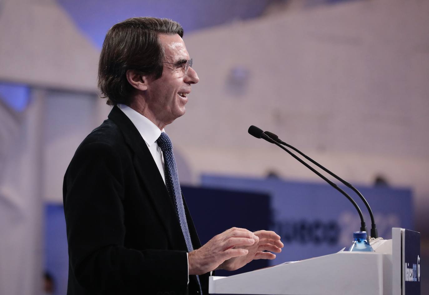 Fotos: Aznar y Mañueco, en Valladolid
