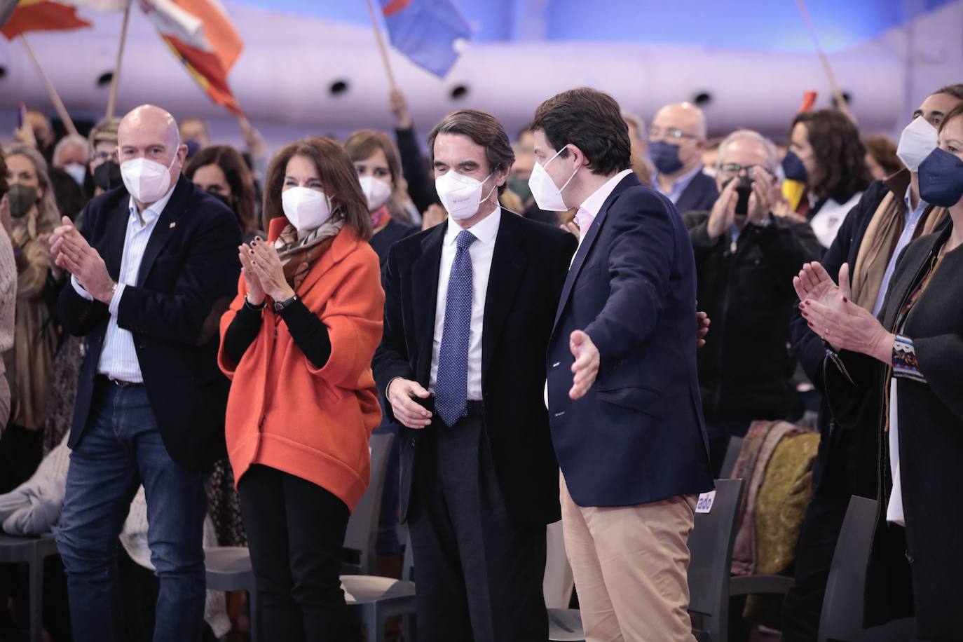 Fotos: Aznar y Mañueco, en Valladolid