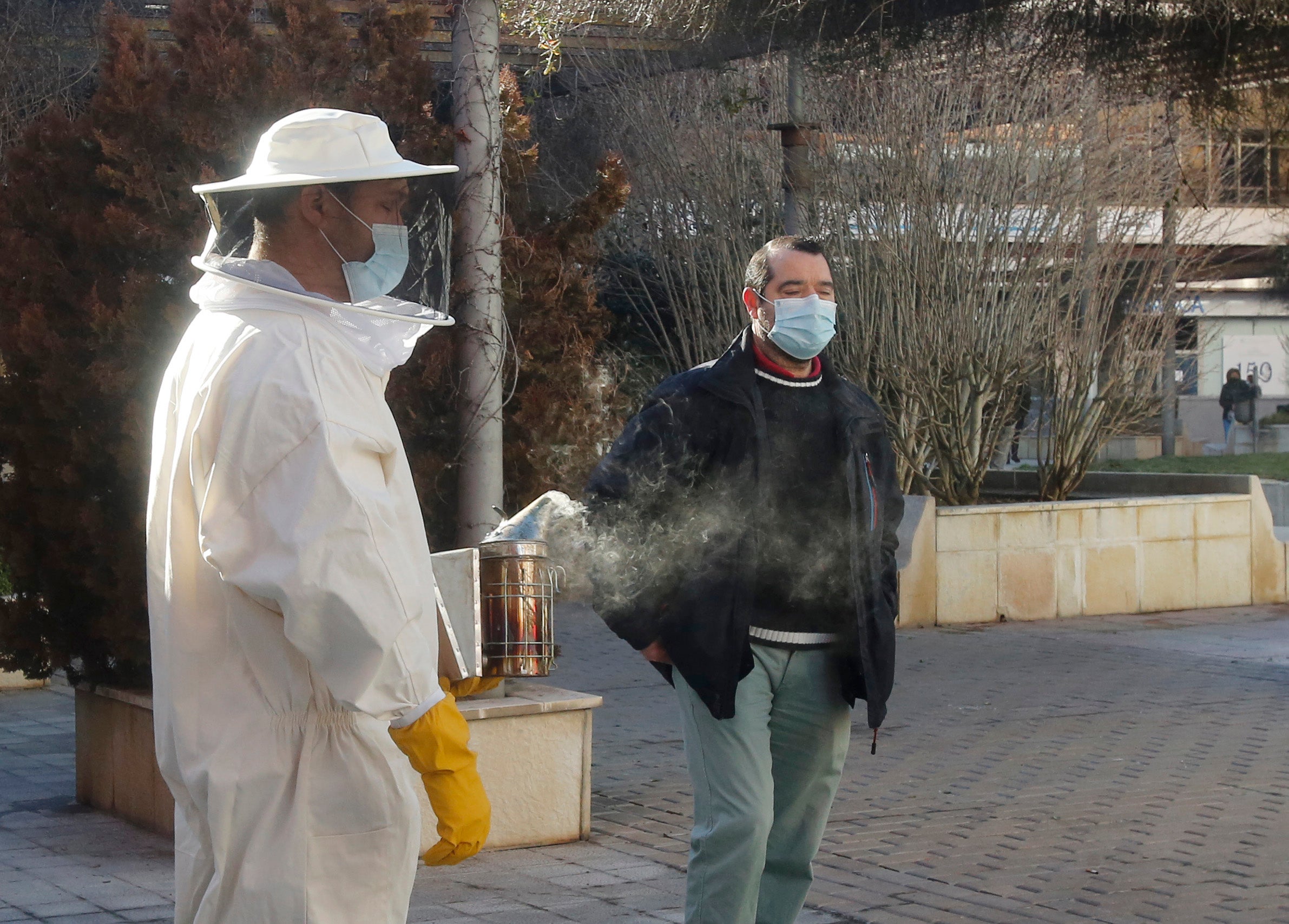 Inauguración de la III Feria de Apicultura en Palencia