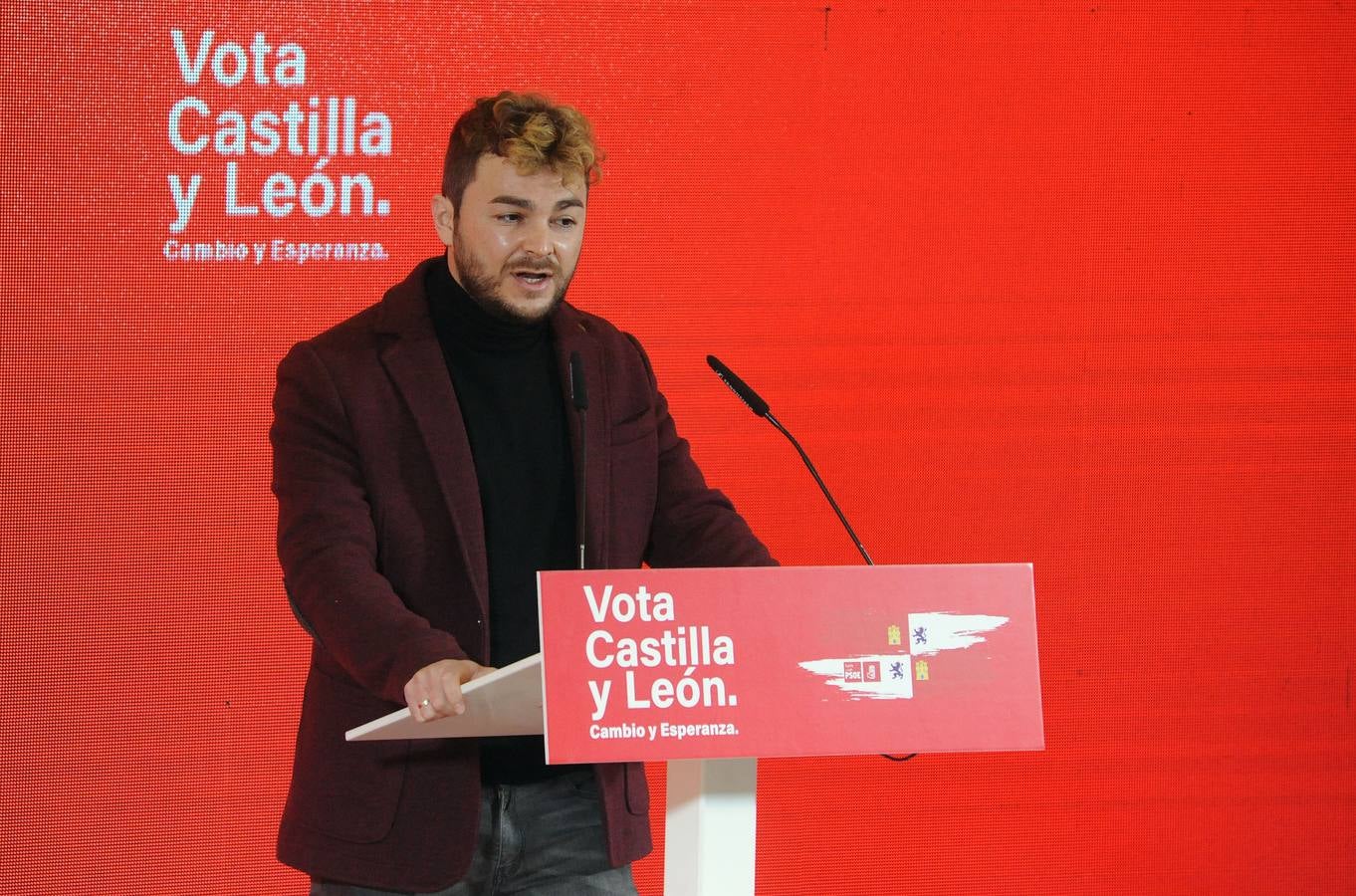 Fotos: Acto político del PSOE en Medina del Campo con Luis Tudanca y Carmen Calvo