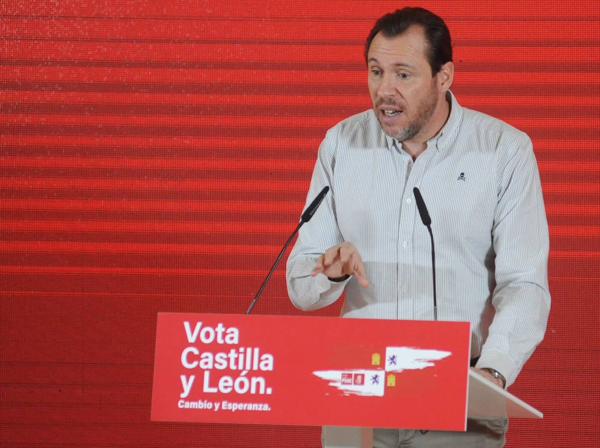 Fotos: Acto político del PSOE en Medina del Campo con Luis Tudanca y Carmen Calvo