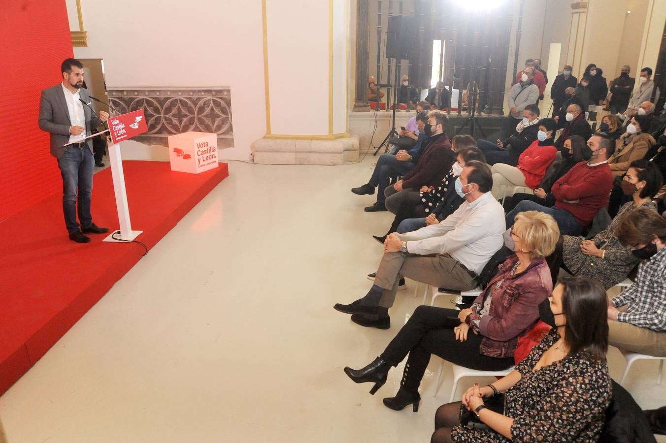 Fotos: Acto político del PSOE en Medina del Campo con Luis Tudanca y Carmen Calvo