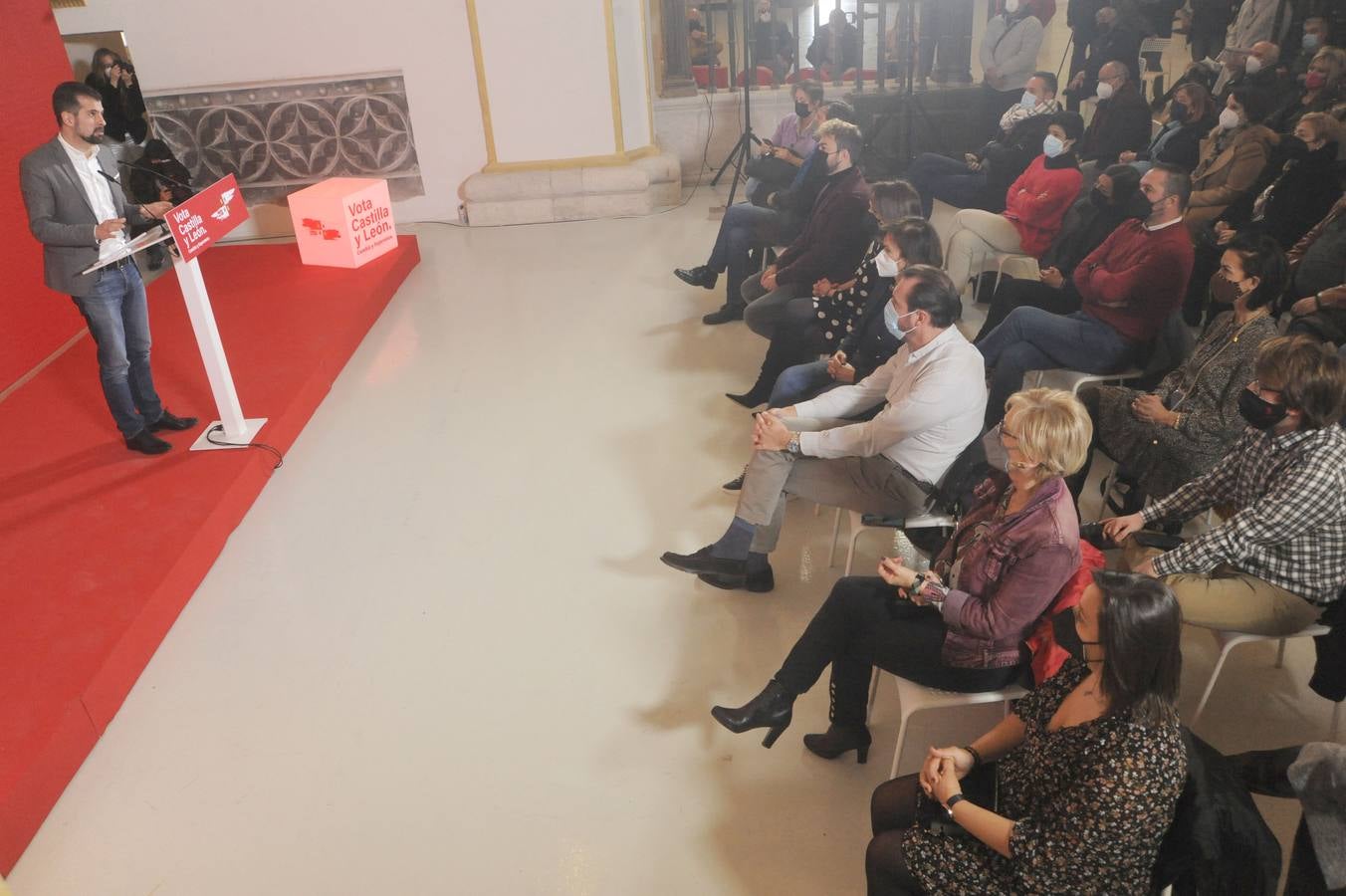 Fotos: Acto político del PSOE en Medina del Campo con Luis Tudanca y Carmen Calvo