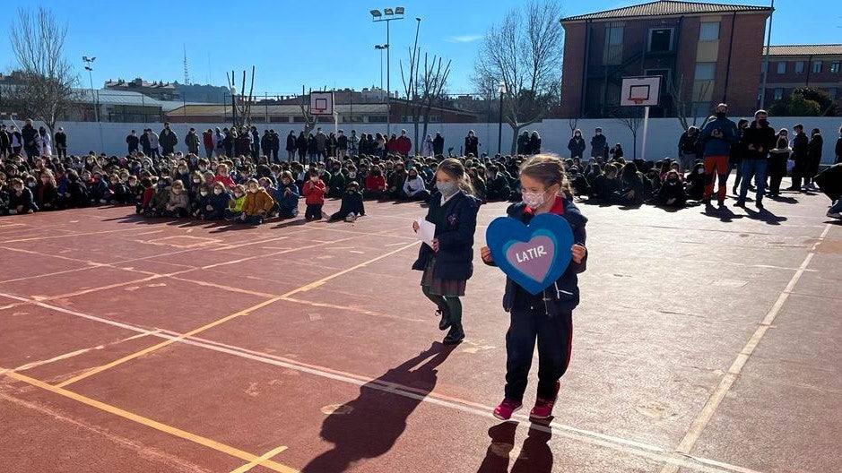 El colegio de las Jesuitinas celebra el Día de la Paz. 