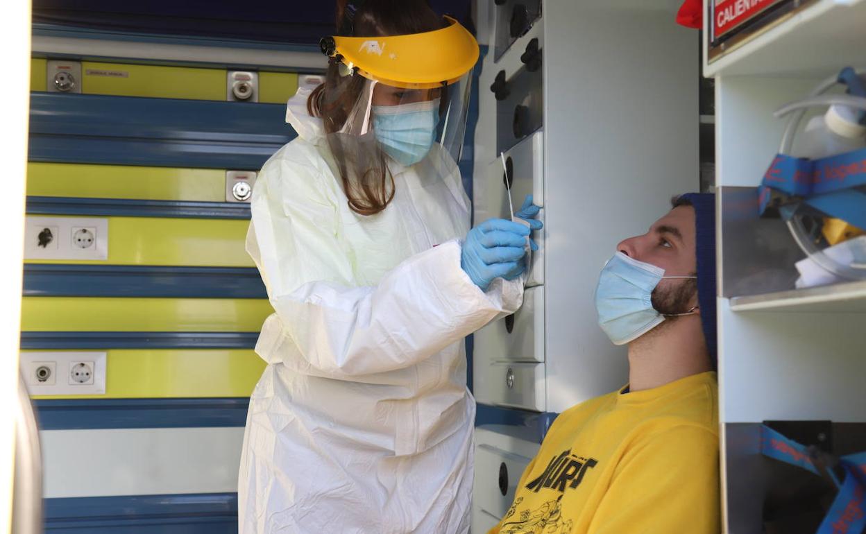 Cribado masivo en la Ciudad Deportiva de Zamora. 