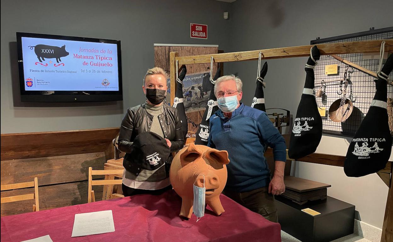 Sandra Méndez y Jesús Merino, en la presentación de las jornadas. 