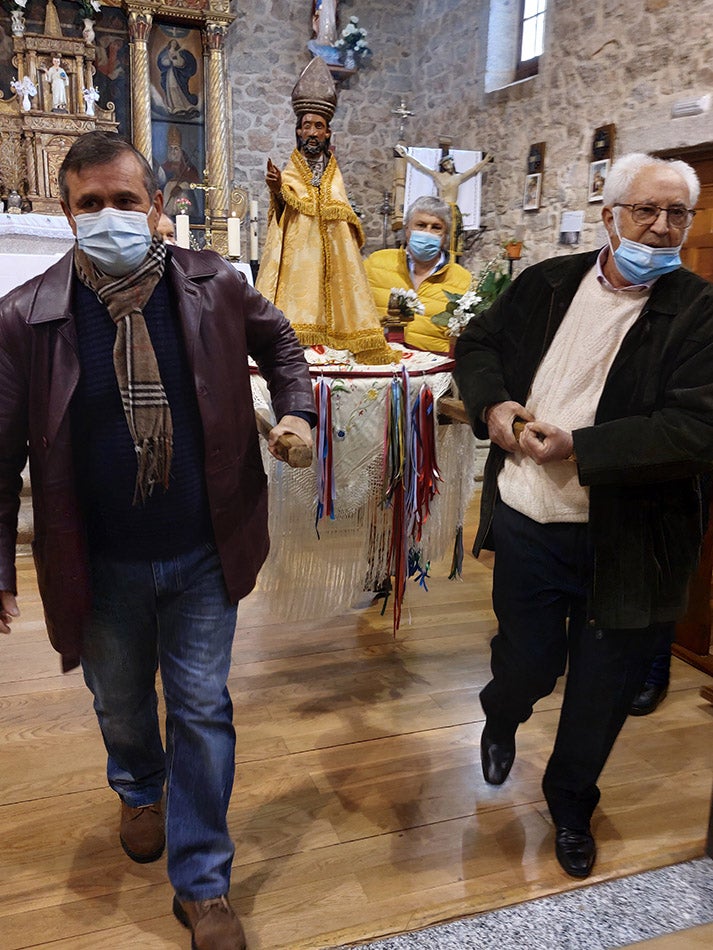 Santibáñez de la Sierra enviará la recaudación del ofertorio de San Blas a La Palma