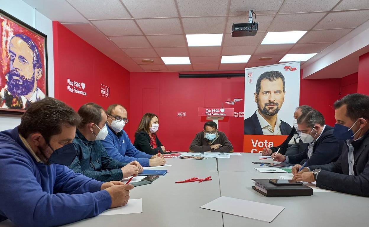Reunión del PSOE con representantes de las OPAS. 