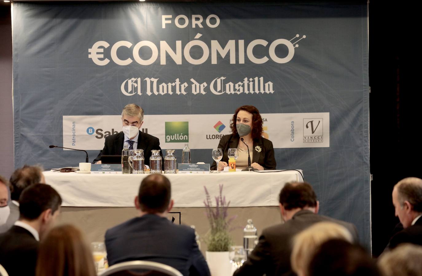 Fotos: La exminitra Magdalena Valerio, en el Foro Económico de El Norte