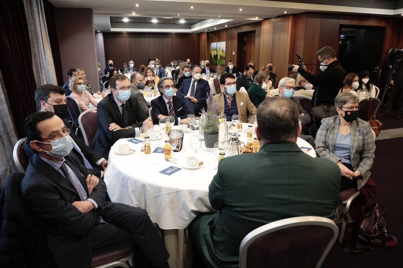 Fotos: La exminitra Magdalena Valerio, en el Foro Económico de El Norte