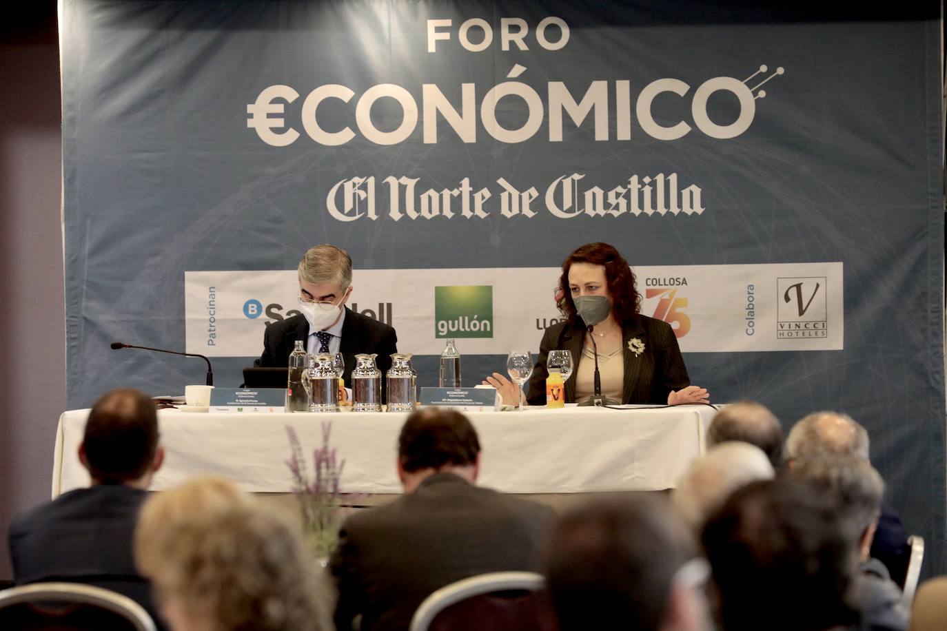 Fotos: La exminitra Magdalena Valerio, en el Foro Económico de El Norte