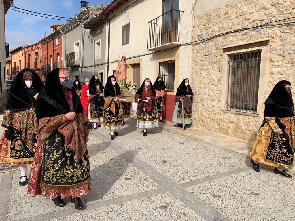Fotos: Bailes de Santa Águeda en Tiedra