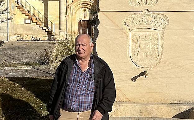 El alcalde de Castrejón de la Peña.