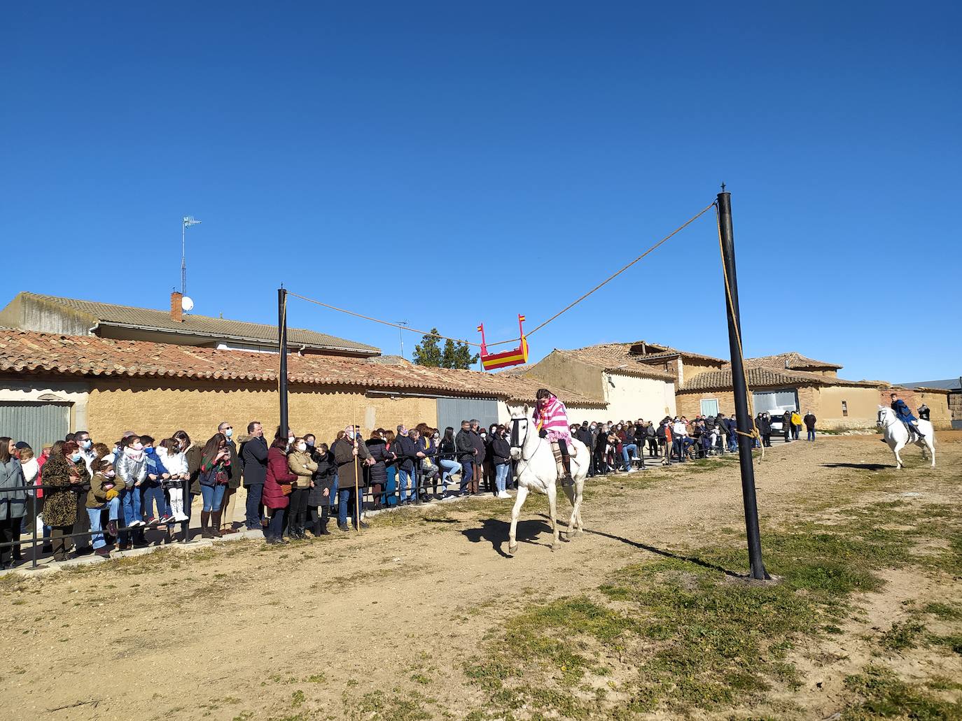 Carrera de cintas a caballo de Villagarcía de Campos y Tordehumos. 