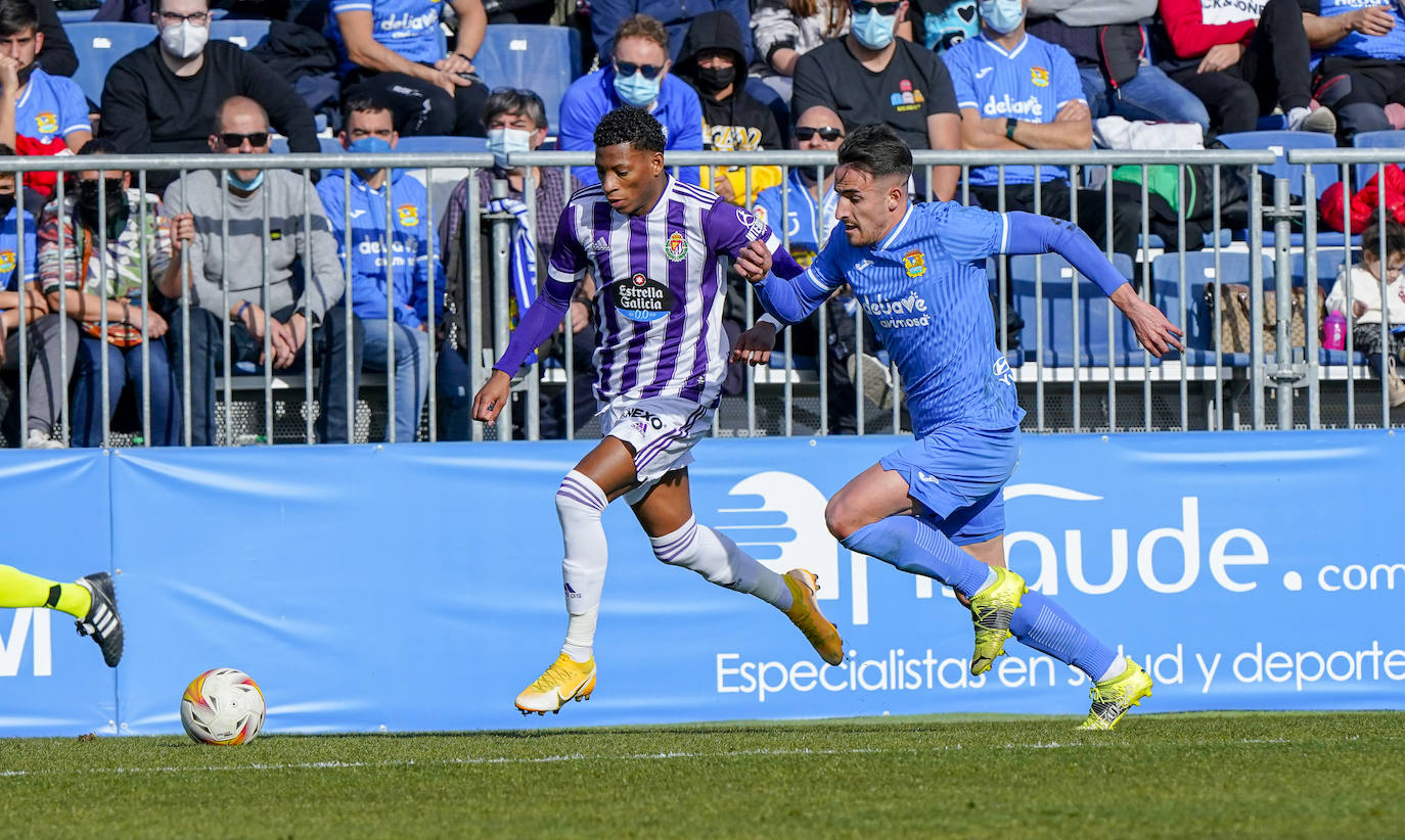 Fotos: Empate del Real Valladolid ante el Fuenlabrada (2/2)