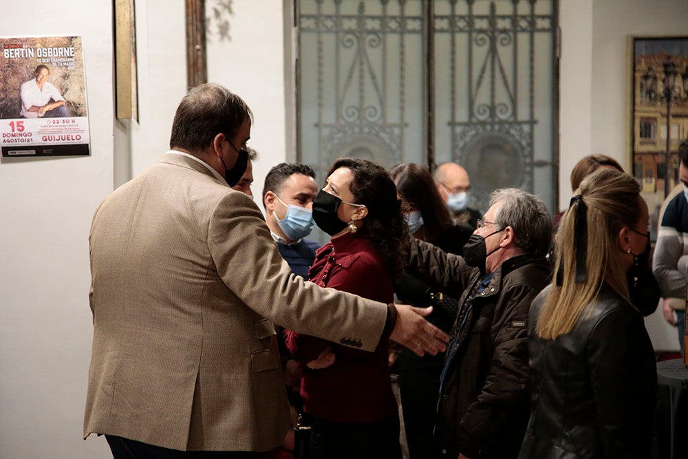 La exposición de enseres típicos y el pregón-homenaje inauguran las XXXVI Jornadas de la Matanza Típica de Guijuelo