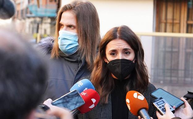 Irene Montero acusa al PP de «vaciar de vida» Castilla y León